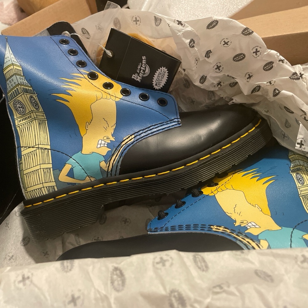 Dr. Martens Kids Blue & Black Beavis Graphic Lace-Up Boots